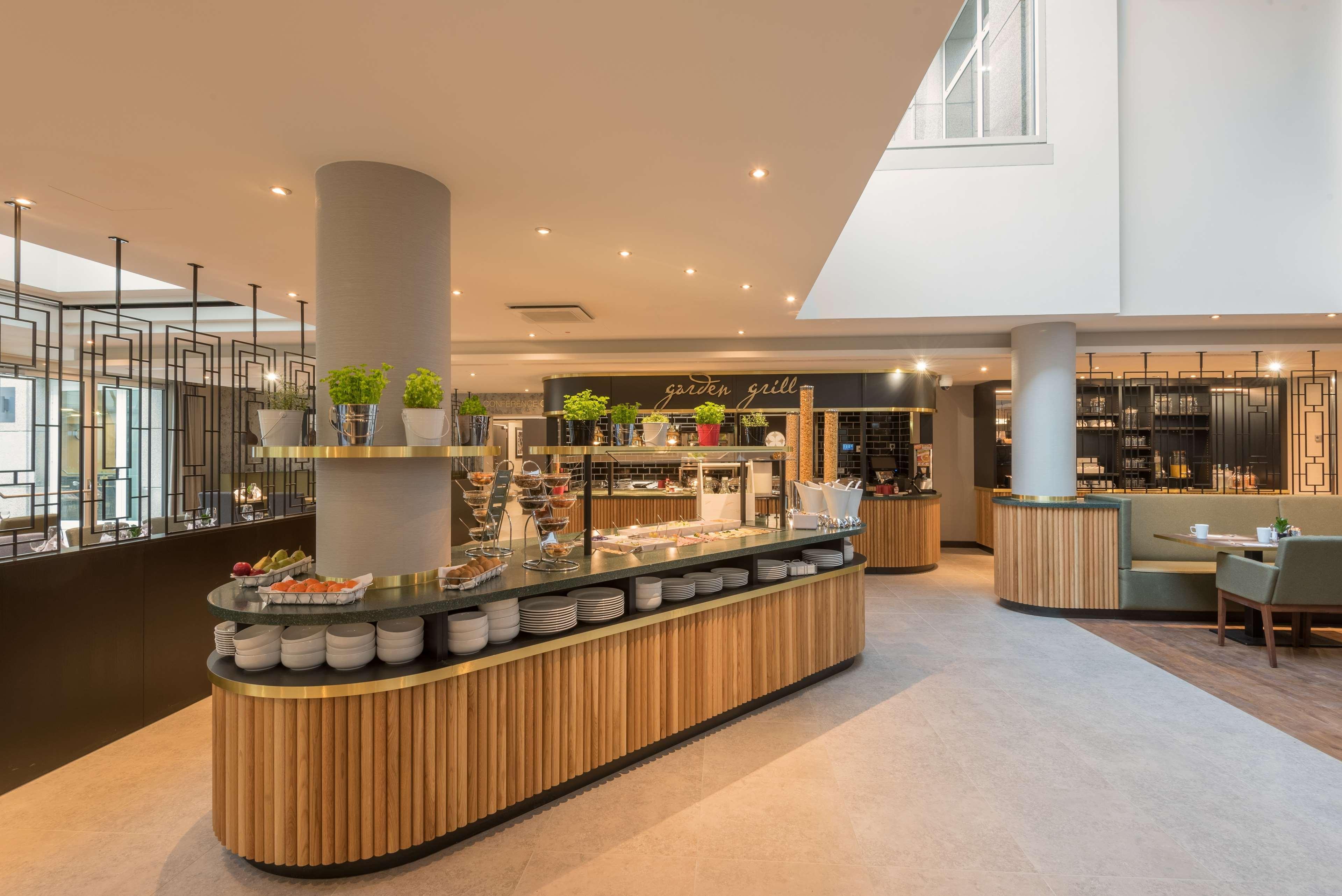 Hilton Garden Inn Frankfurt City Centre Frankfurt am Main Exterior photo