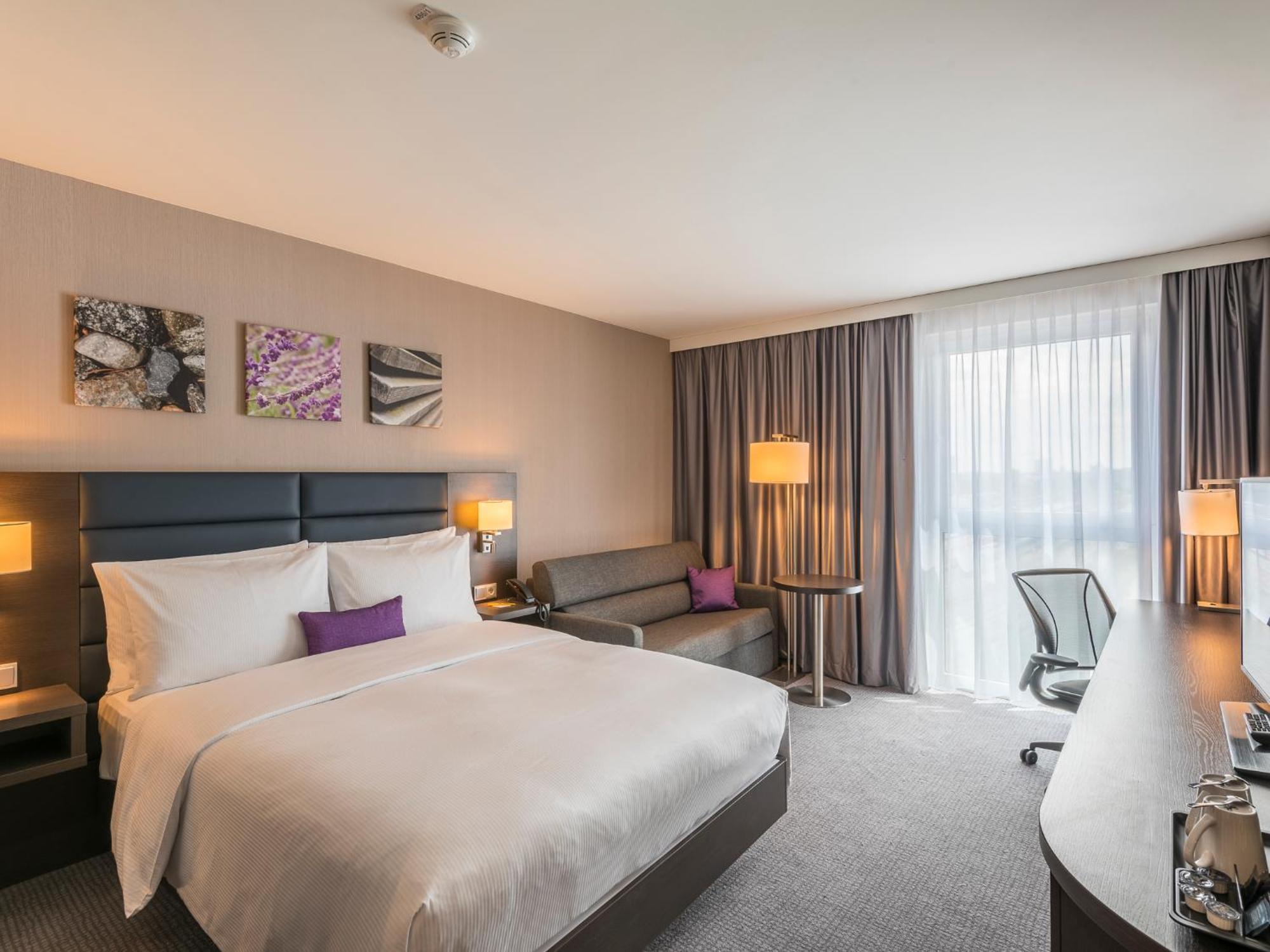 Hilton Garden Inn Frankfurt City Centre Frankfurt am Main Exterior photo